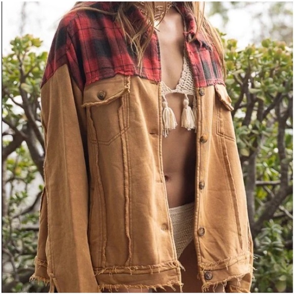 POL Boutique Distressed Buffalo Plaid Flannel Mixed Shacket Jacket - Picture 2 of 8